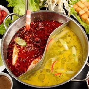 鮮回轉自助火鍋 視覺敘事中的味覺與氛圍雙重體驗